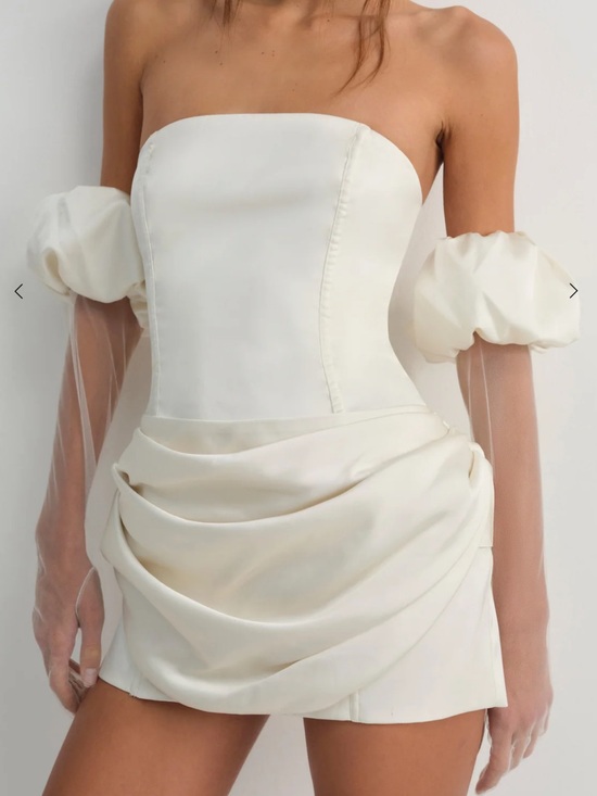 For Love And Lemons Dresses & Skirts - For Love & Lemons Serena Mini Dress